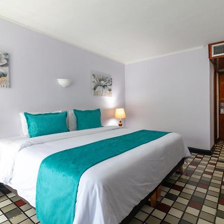 Hotel Bahia Cartagène Extérieur photo