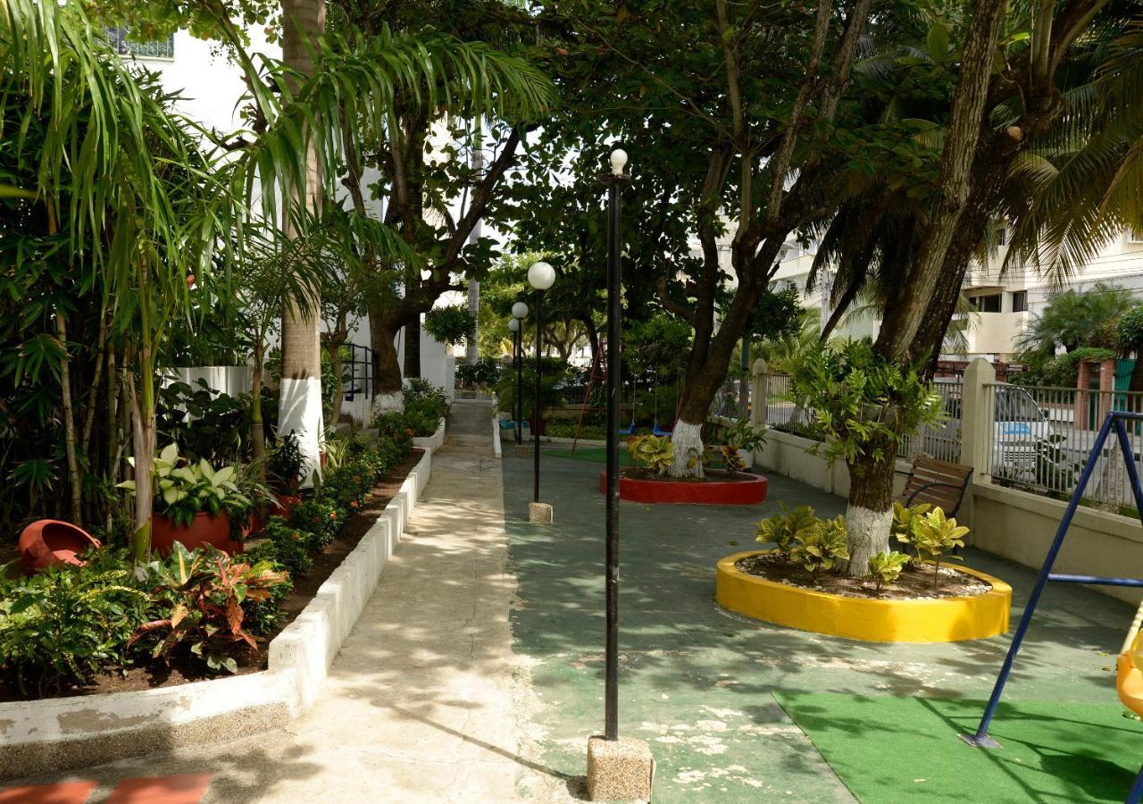 Hotel Bahia Cartagène Extérieur photo
